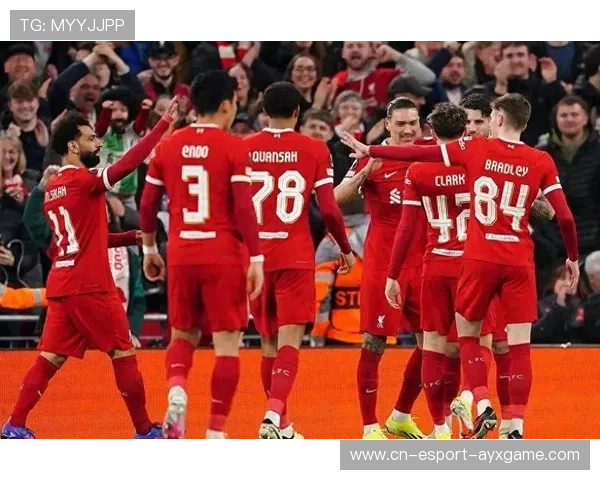 利物浦高位逼抢再次成功，萨拉赫低射稳稳入网